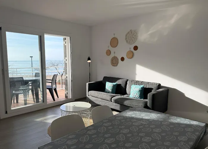 Agi Residencial Apartmán Roses