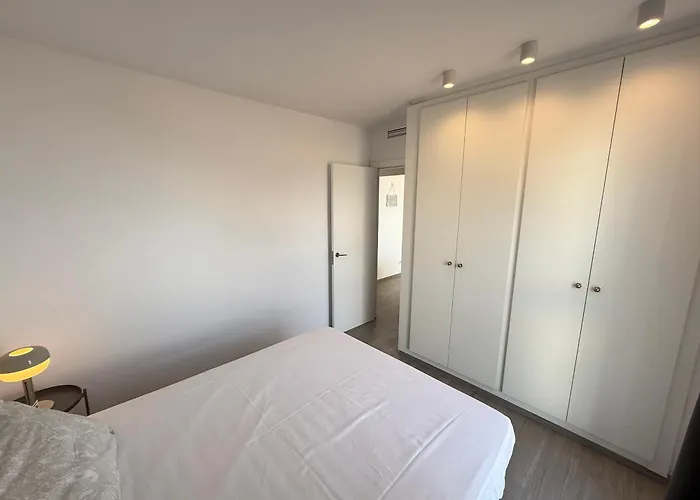 Agi Residencial * Roses