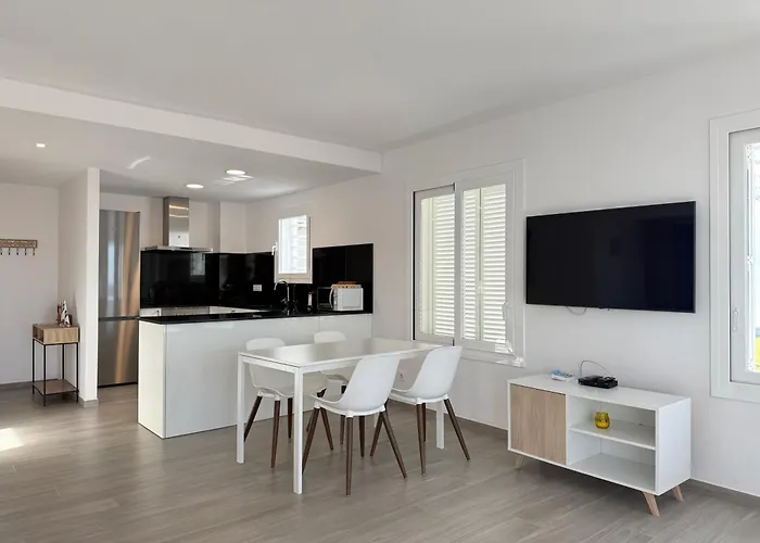 Agi Residencial Apartmán Roses