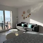 Agi Residencial Apartment Roses