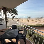 Agi Residencial Apartment *